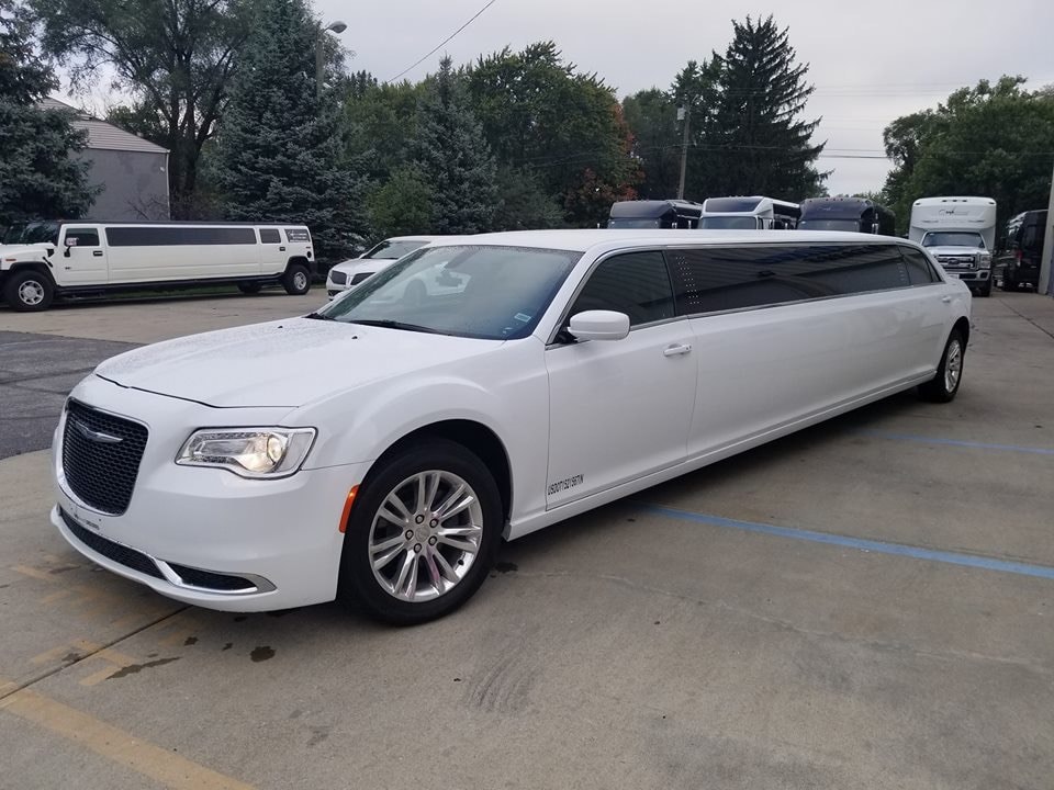 chrysler limousine for