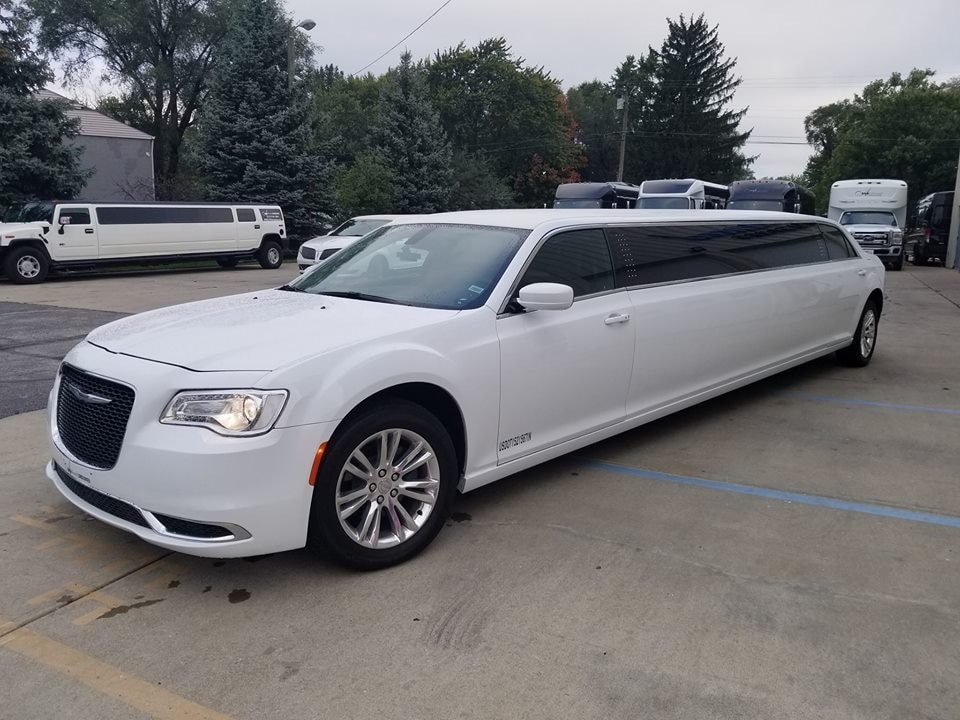 Aadvanced Limousines